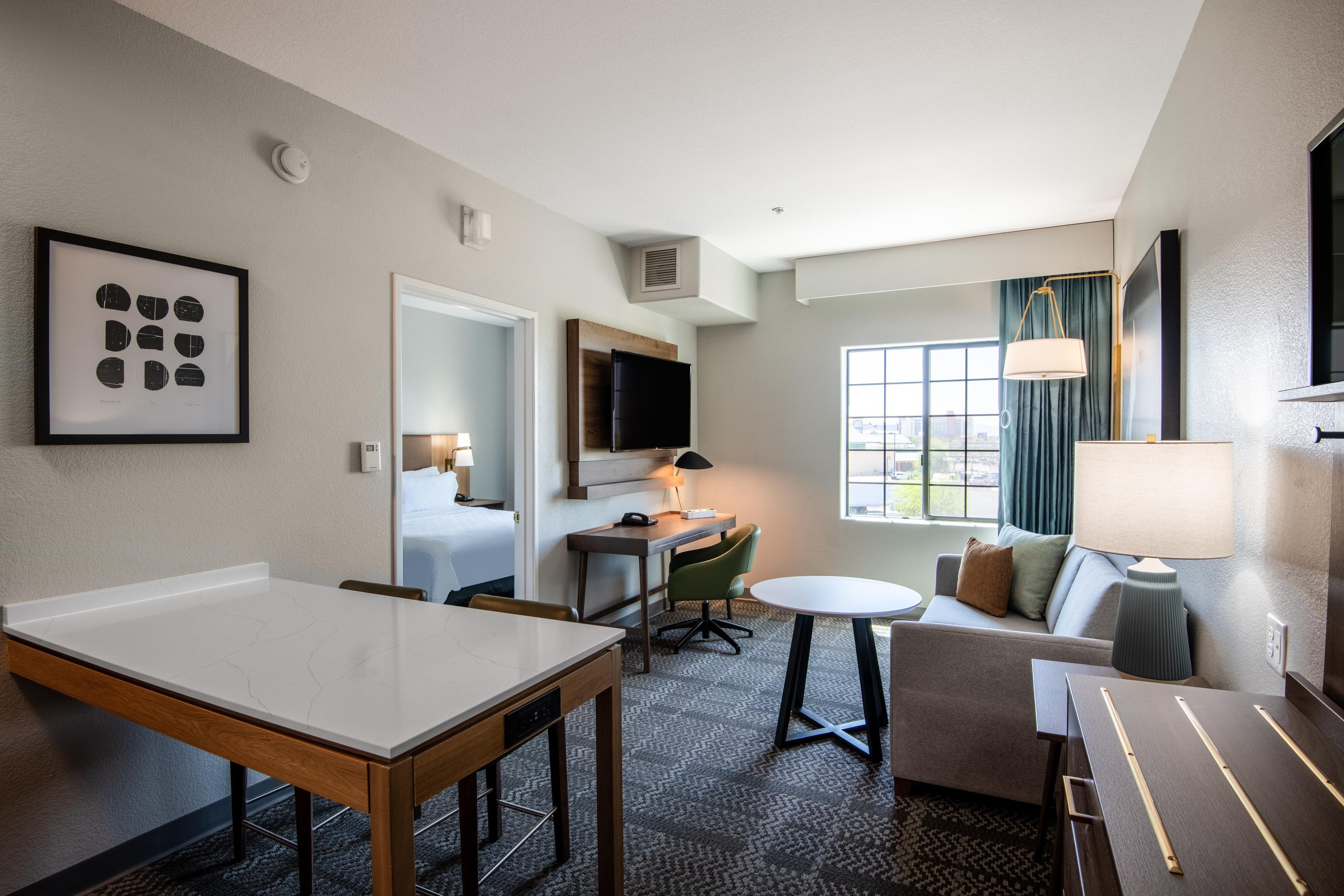 Staybridge Suites Phoenix Glendale Sports Dist By Ihg Bagian luar foto