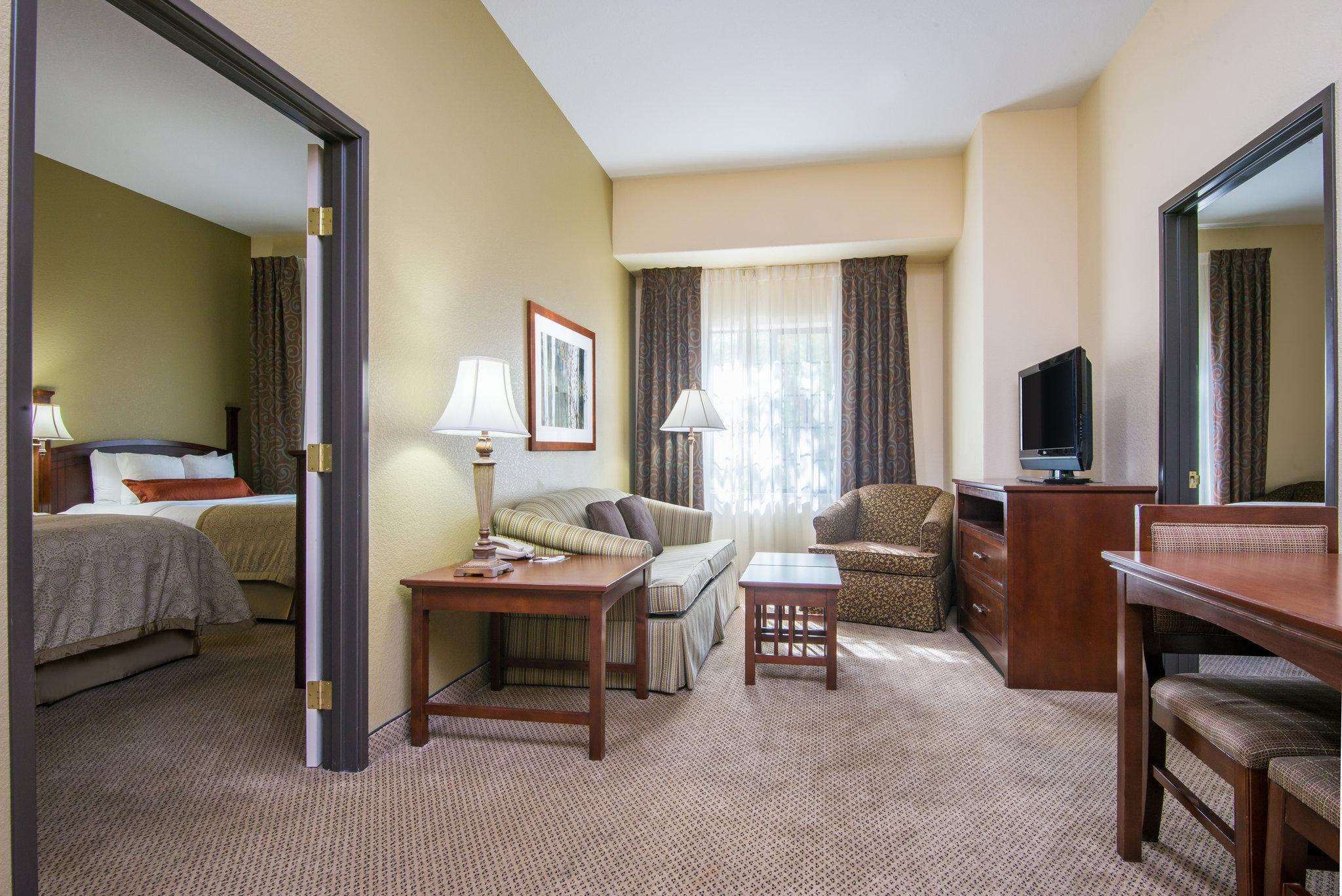 Staybridge Suites Phoenix Glendale Sports Dist By Ihg Bagian luar foto