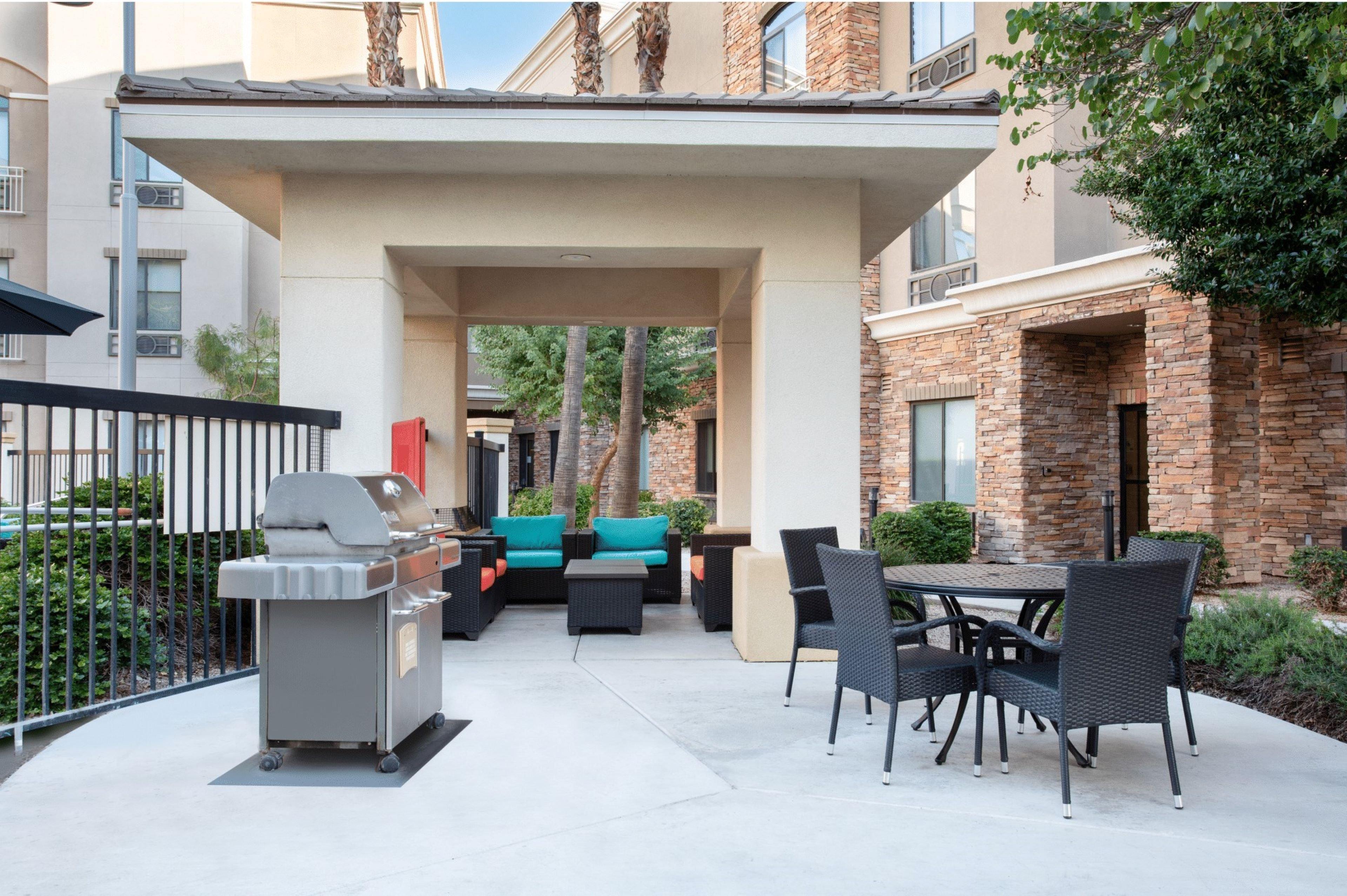 Staybridge Suites Phoenix Glendale Sports Dist By Ihg Bagian luar foto