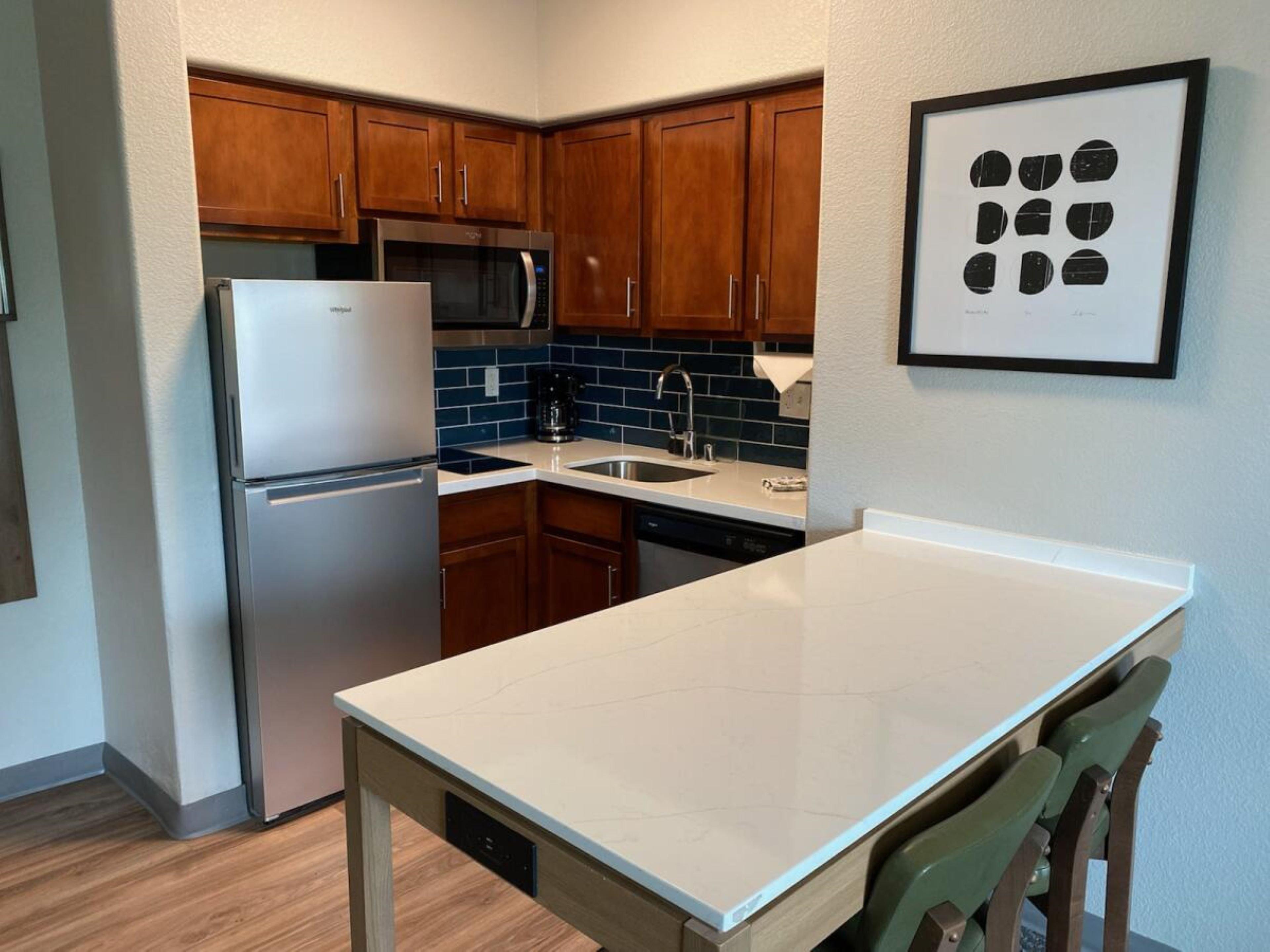 Staybridge Suites Phoenix Glendale Sports Dist By Ihg Bagian luar foto